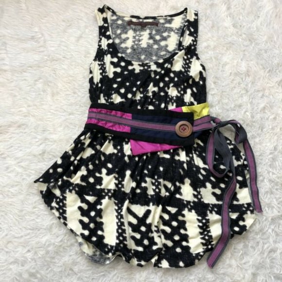 Anthropologie Tops - Beautiful Anthropologie Sleeveless Blouse